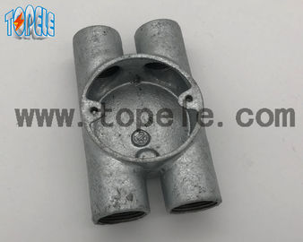 BS4568 Elektrik Hattı Fittings Twin Through Way H Yapışkan Demir Kutusu 20mm -32mm