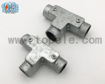 BS Eğilebilir Demirin Hattı ve Fittings Üç Yolu Kanal Denetimi Tee Junction Box