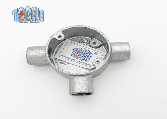 20mm 25mm 32mm BS4568 Tüp Dairesel Kutusu Üç Tee Way Yapışkan Demir Kutusu