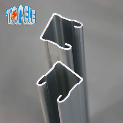 41 * 21mm 41 * 41mm Paslanmaz çelik Unistrut Ayak düz veya yuvarlak